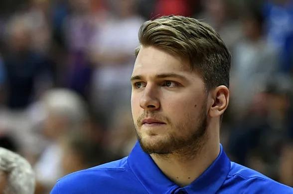 动着无数游 动着无数游