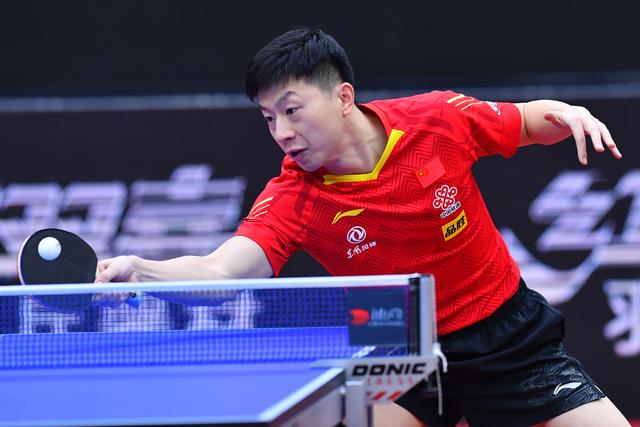 他为阿贾克 他为阿贾克