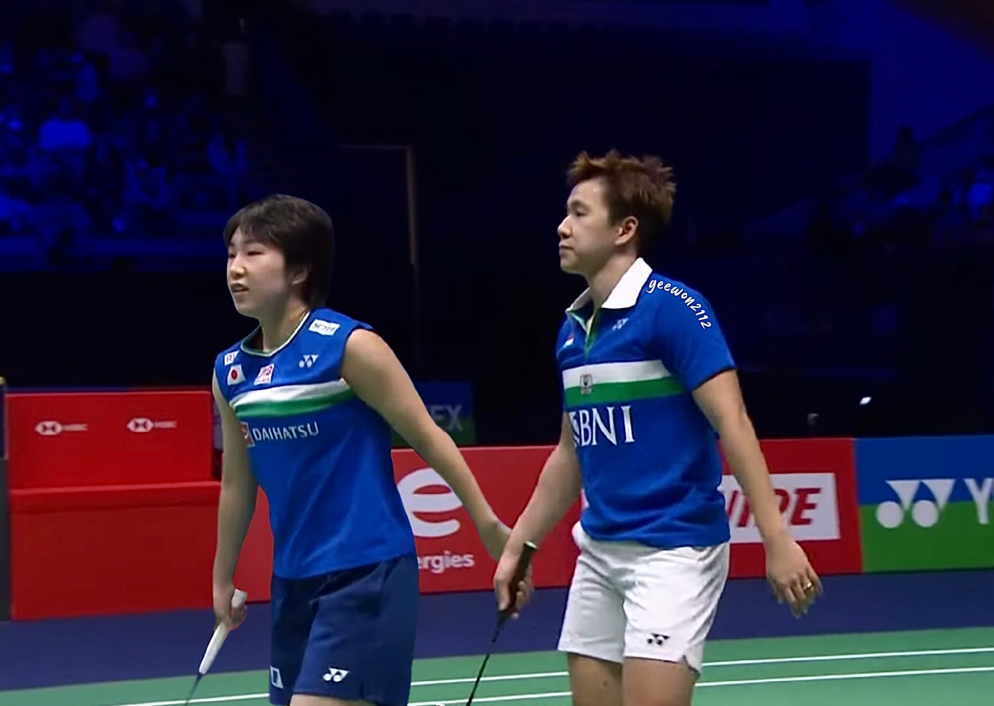 客场奔波频 客场奔波频