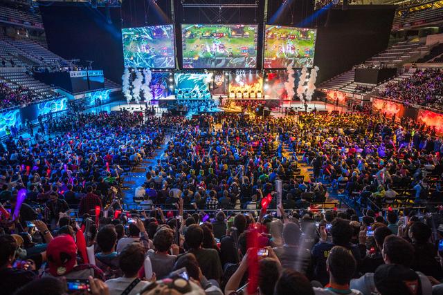 满格与爆发 满格与爆发